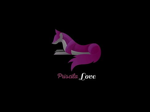 ❤️ Rodiče mě nechali se sestrou o samotě a já jí vylila mléko na prsa. ❤❌  Sex u nás ☑